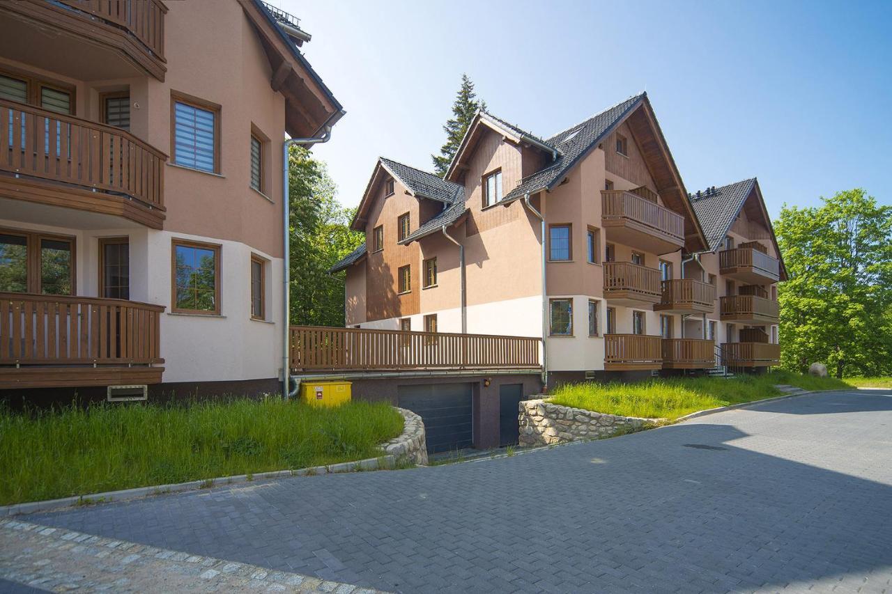 Apartamenty Sun Seasons 24 - Nad Lomnica 14 Centrum Karpacz Exterior photo