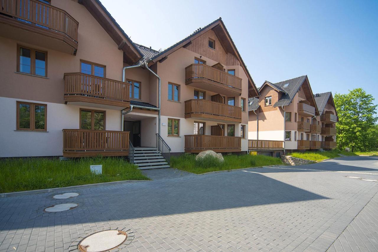 Apartamenty Sun Seasons 24 - Nad Lomnica 14 Centrum Karpacz Exterior photo